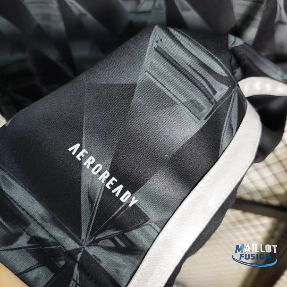 Maillot Ajax saison 2023-2024 édition third noir
