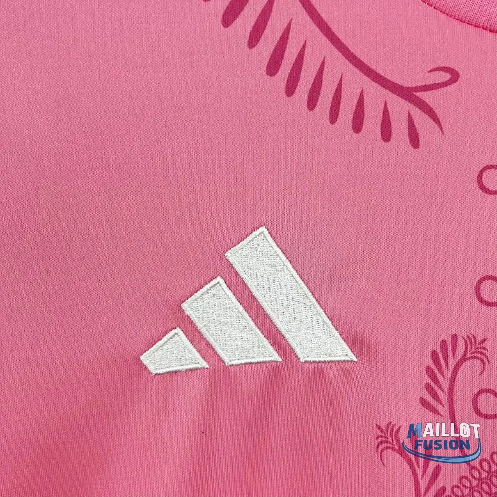 Maillot Algérie foot rose 2025 2026