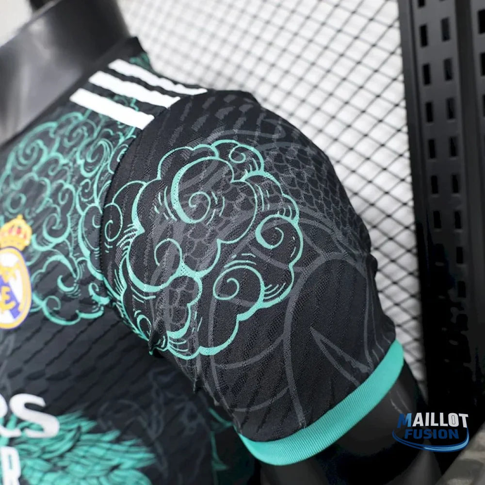 Maillot Real Madrid foot concept 2025 2026